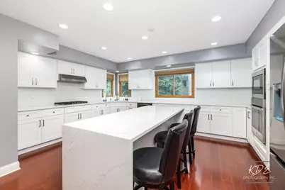 6722 Sweetbriar Lane, Darien, IL 60561 - Photo 21