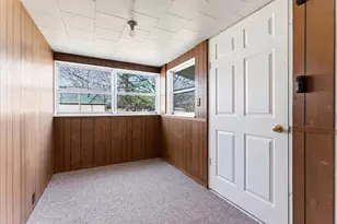 404 E Ash St, Fairbury, IL 61739 - Photo 13