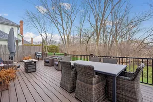 525 S Oak Ave, Westmont, IL 60559 - Photo 35