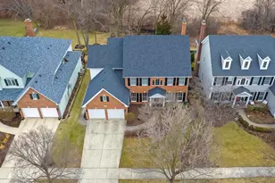 525 S Oak Ave, Westmont, IL 60559 - Photo 3