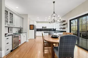 525 S Oak Ave, Westmont, IL 60559 - Photo 9