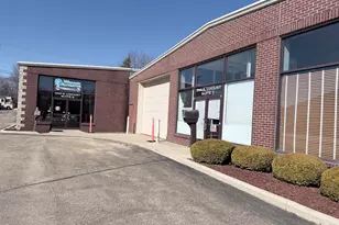 395 S Locust St, Manteno, IL 60950 - Photo 1