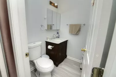 323 S Broadway Avenue, Aurora, IL 60505 - Photo 19