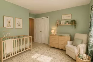 323 S Broadway Ave, Aurora, IL 60505 - Photo 25