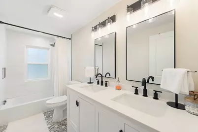 706 Geneva Street, West Dundee, IL 60118 - Photo 17