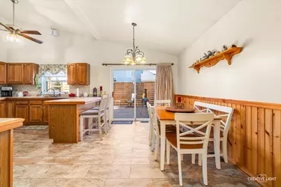 273 Bastian Drive, Sugar Grove, IL 60554 - Photo 5