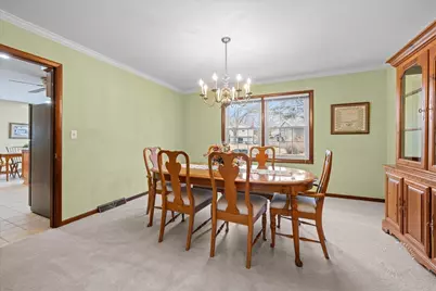 77 Bluebird Lane, Naperville, IL 60565 - Photo 7