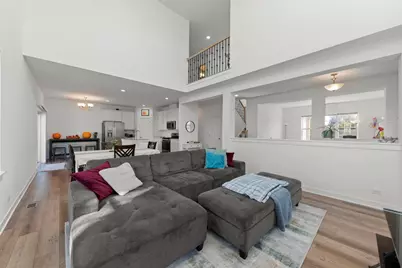 110 Easton Drive, Gilberts, IL 60136 - Photo 7