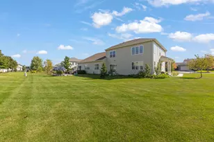 110 Easton Dr, Gilberts, IL 60136 - Photo 25