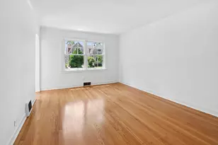 4714 W Warwick Ave, Chicago, IL 60641 - Photo 11
