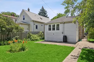 4714 W Warwick Ave, Chicago, IL 60641 - Photo 31