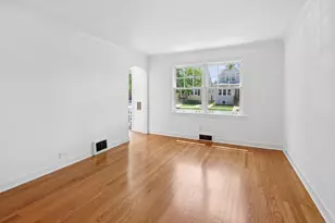 4714 W Warwick Ave, Chicago, IL 60641 - Photo 7