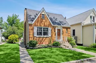 4714 W Warwick Ave, Chicago, IL 60641 - Photo 1