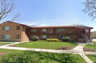 5 N Grant St, Westmont, IL 60559 - Photo 1