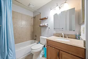 1750 Sleepy Hollow Ct, Schaumburg, IL 60195 - Photo 13