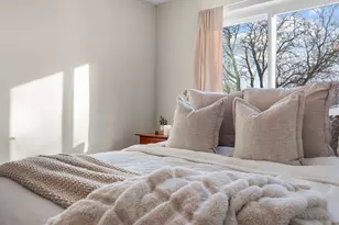 1001 N Mill St, Naperville, IL 60563 - Photo 13