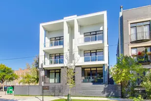 2456 W Cortez St, Chicago, IL 60622 - Photo 3