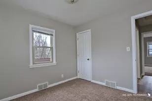 610 Lagoon Terrace, Round Lake Beach, IL 60073 - Photo 13