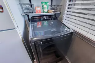 29W532 Winchester Circle, Warrenville, IL 60555 - Photo 17