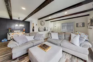 29W532 Winchester Circle, Warrenville, IL 60555 - Photo 5