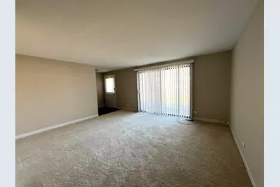 116 Cotuit Court #1312, Schaumburg, IL 60193 - Photo 3