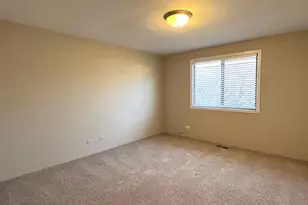 116 Cotuit Ct, Schaumburg, IL 60193 - Photo 9