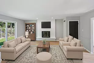 823 Bradoc St, Chicago Heights, IL 60411 - Photo 3