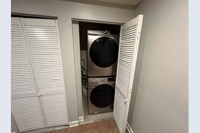 9100 Lamon Avenue #1N, Skokie, IL 60077 - Photo 13