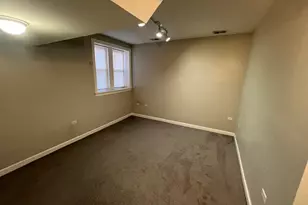 9100 Lamon Ave, Skokie, IL 60077 - Photo 15