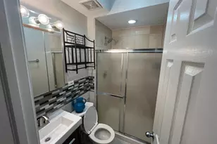 9100 Lamon Ave, Skokie, IL 60077 - Photo 9