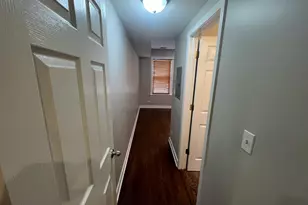 9100 Lamon Ave, Skokie, IL 60077 - Photo 3