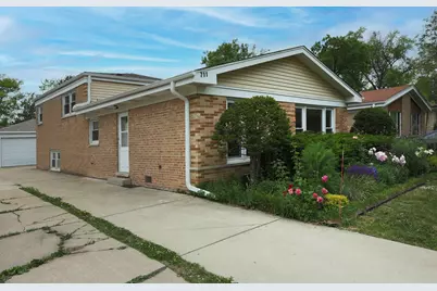 711 Leamington Avenue, Wilmette, IL 60091 - Photo 1