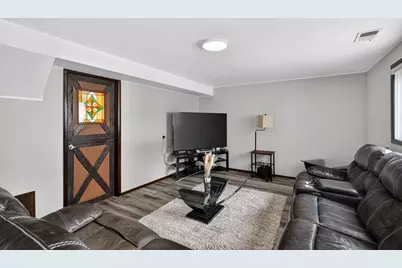 16488 Barton Lane, Oak Forest, IL 60452 - Photo 19