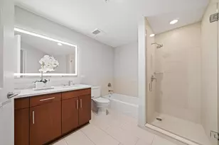 850 N Lake Shore Dr, Chicago, IL 60611 - Photo 19