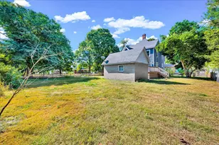 302 N Minier Ave, Minier, IL 61759 - Photo 33