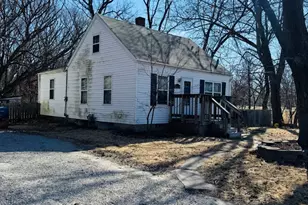 3618 Archer Dr, East Moline, IL 61244 - Photo 3