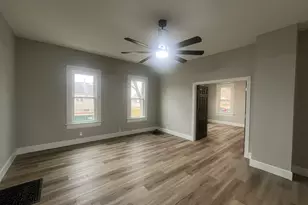 125 S Main St, Clifton, IL 60927 - Photo 7