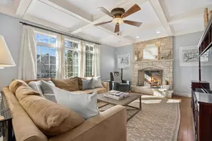 236 Holmes Ave, Clarendon Hills, IL 60514 - Photo 13