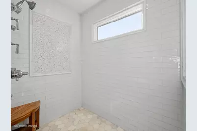 236 Holmes Avenue, Clarendon Hills, IL 60514 - Photo 19