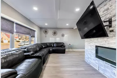 5227 S Neenah Avenue, Chicago, IL 60638 - Photo 5