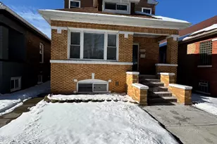 8544 S Essex Ave, Chicago, IL 60617 - Photo 1
