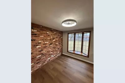 2410 Nuclear Drive, Joliet, IL 60431 - Photo 5