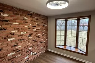 2410 Nuclear Dr, Joliet, IL 60431 - Photo 5