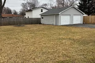 2410 Nuclear Dr, Joliet, IL 60431 - Photo 13