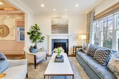 2935 N Seeley Avenue, Chicago, IL 60618 - Photo 3