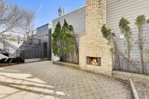 2935 N Seeley Ave, Chicago, IL 60618 - Photo 53