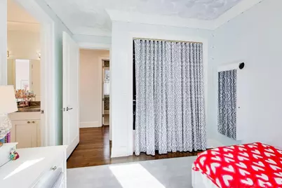 2935 N Seeley Avenue, Chicago, IL 60618 - Photo 35