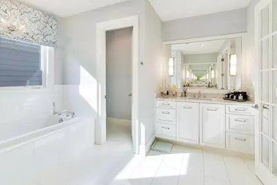 2935 N Seeley Avenue, Chicago, IL 60618 - Photo 25