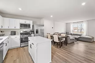 683 Wild Prairie Point, Hampshire, IL 60140 - Photo 11