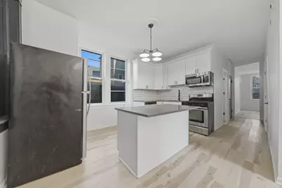 2420 S Sawyer Avenue, Chicago, IL 60623 - Photo 9